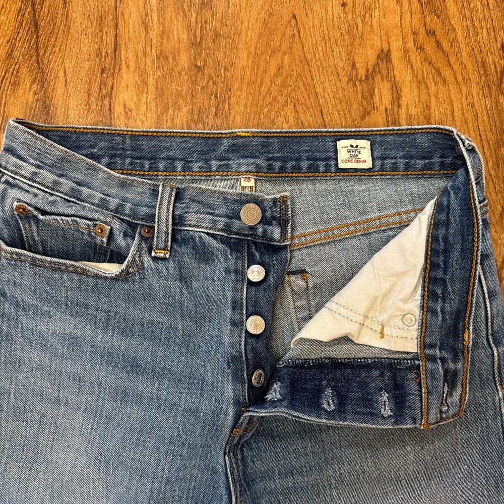 Vintage White Oak Cone Denim Cropped Levi’s. 28 - Picture 7 of 13